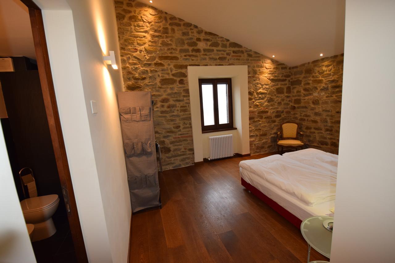 Agriturismo Terra Selvatica Valfabbrica Bagian luar foto